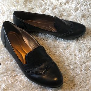 Naturalizer loafers, size 9